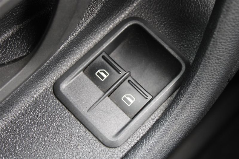 Škoda Fabia 1,4 16V  KLIMATIZACE - fotka 13 z 18