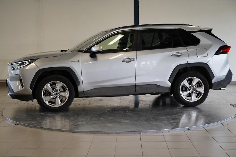 Toyota RAV4 - fotka 3 z 26