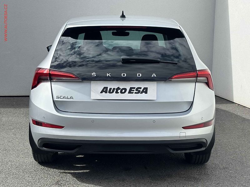 Škoda Scala (2022) 1.5 TSi, 1.maj,ČR, Style, LED - fotka 5 z 17