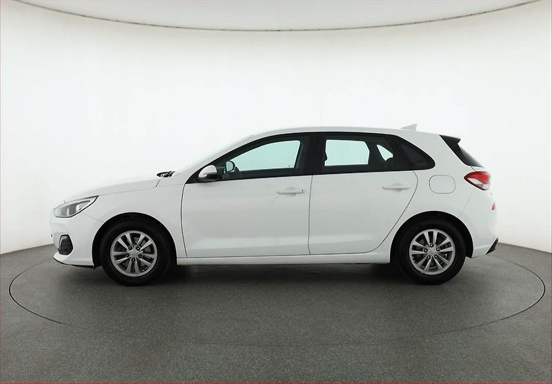 Hyundai i30 (2020) 1.4 CVVT, Serv.kniha, Tempomat - fotka 3 z 19