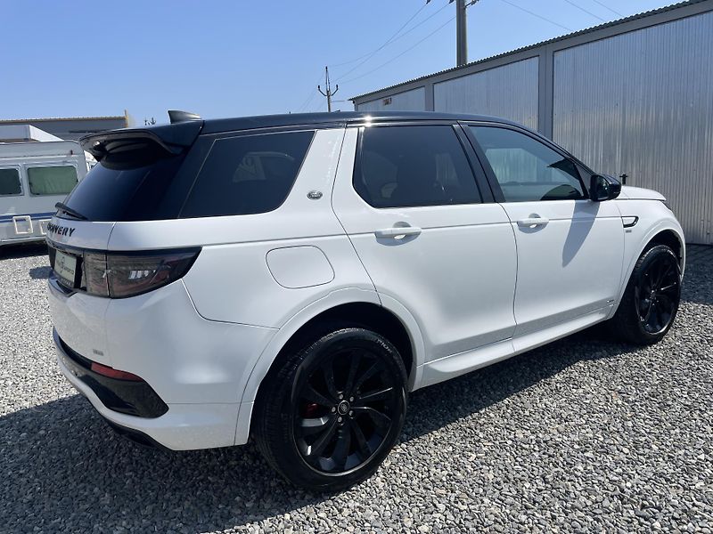 Land Rover Discovery Sport 2.0TDi 180PS 4x4 R-DYNAMIC TOP - fotka 11 z 180