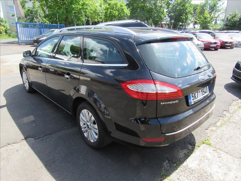 Ford Mondeo 2,0 Flexifuel Ethanol/Benzín 1 - fotka 4 z 31