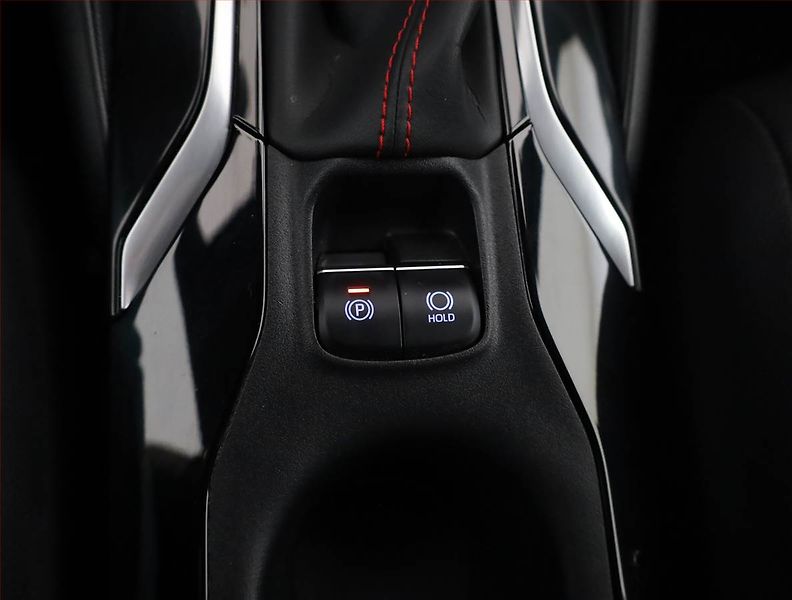 Toyota Corolla (2021) 2.0 Hybrid - fotka 15 z 19