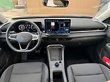 Volkswagen T-Roc (2026) 1.5 TSI LED, Výhrev, Záruka - náhled 3