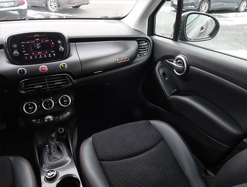 Fiat 500X (2018) Cross 1.4 MultiAir, 4X4 - fotka 8 z 21