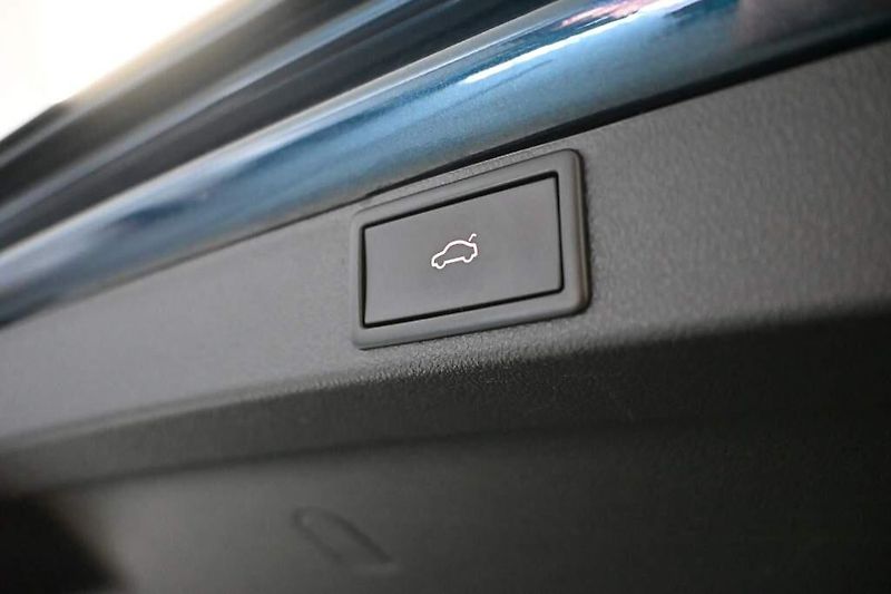Škoda Octavia (2023) 2.0 SCOUT 4x4 DSG Matrix LED T - fotka 9 z 36