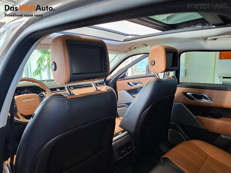 Land Rover Range Rover Velar (2018) D240 SE,2.0L 177kW,4x4,Automat - fotka 16 z 33