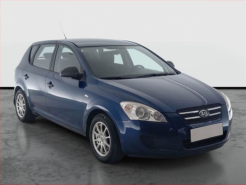 Kia Ceed (2009) 1.4 CVVT, nová STK - fotografie inzerátu