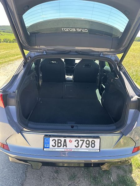 Cupra Formentor (2022) - fotka 4 z 7