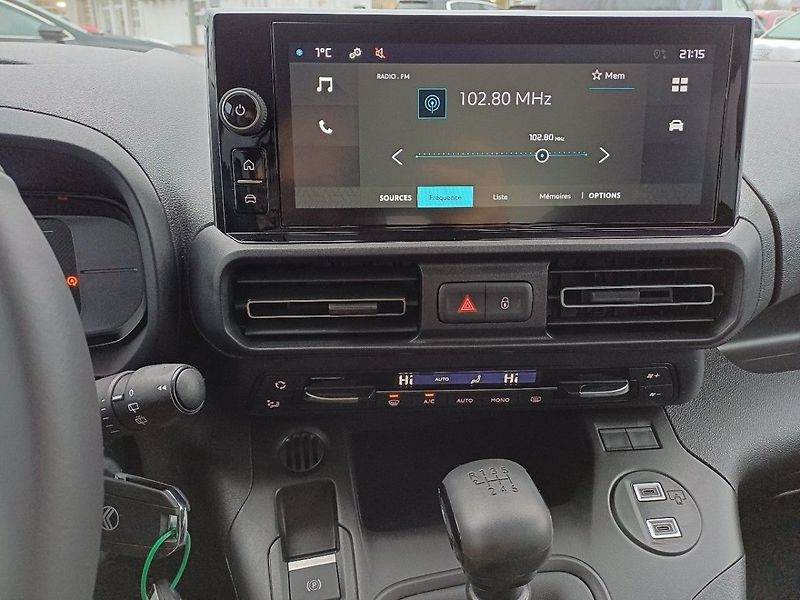 Citroën Berlingo PLUS PROFI Petrol 110k Manual - fotka 24 z 40