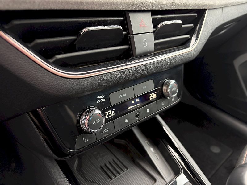 Škoda Kamiq (2024) 1.5 TSI / 110 kW / TOP SELECTI - fotka 20 z 34