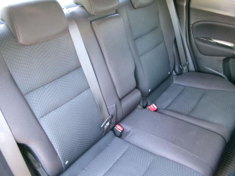 Honda Civic (2009) 1,8 VTEC PANORAMA ČR - fotka 13 z 23