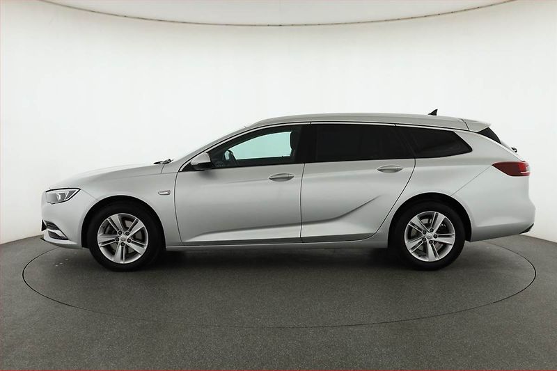 Opel Insignia (2018) 2.0 BiTurbo CDTI, 4X4 - fotka 3 z 20