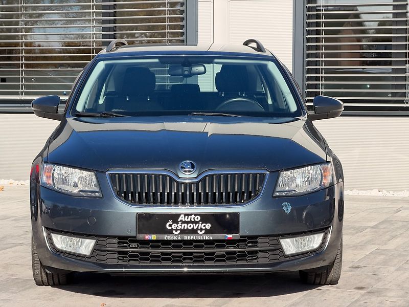 Škoda Octavia (2016) 1.6 TDI 81kW - fotka 2 z 35
