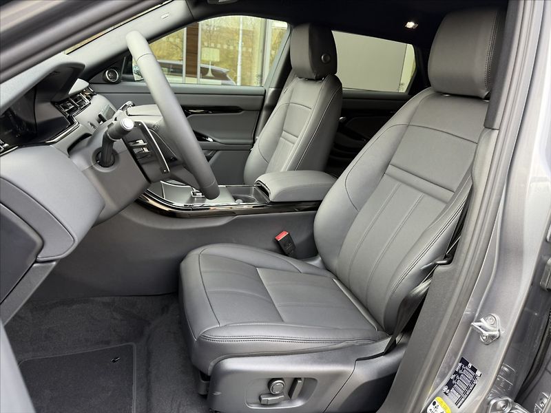 Land Rover Range Rover Evoque (2026) 2,0 DYNAMIC SE D165 - fotka 9 z 28