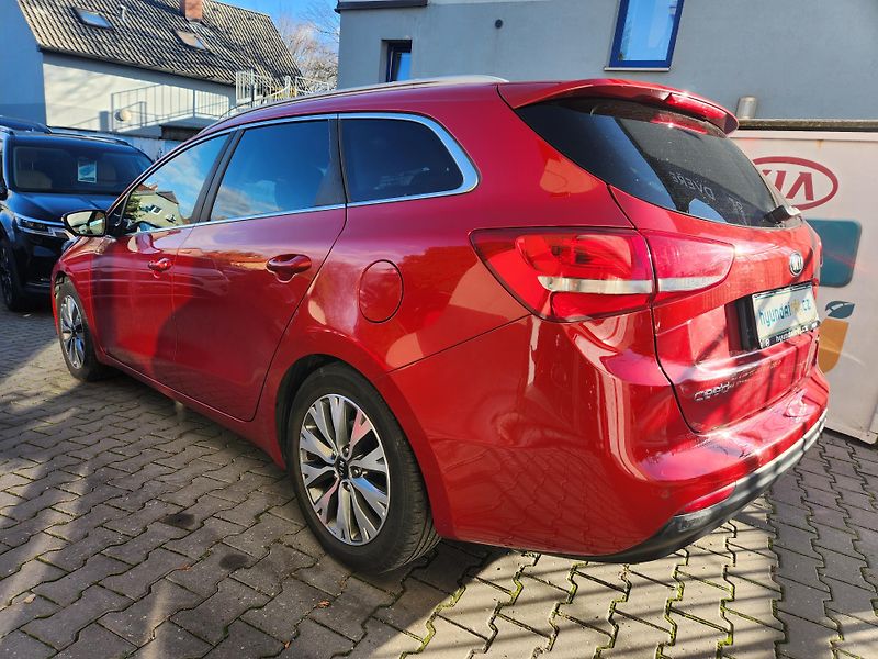 Kia Ceed (2018) 1.6-VESTAVBA TAXI - fotka 6 z 13