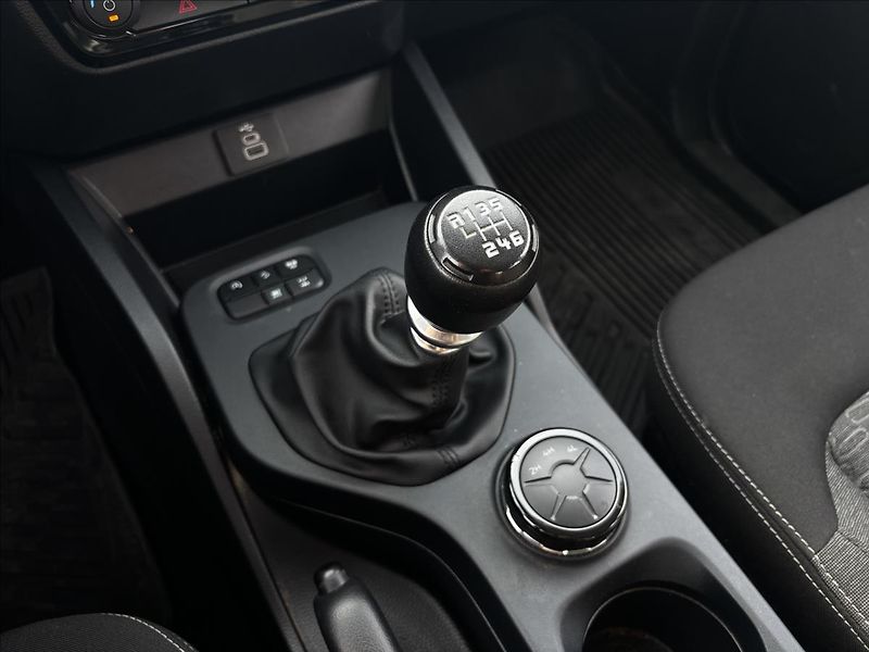 Ford Ranger 2,0 125kW XLT Double cab - fotka 32 z 33