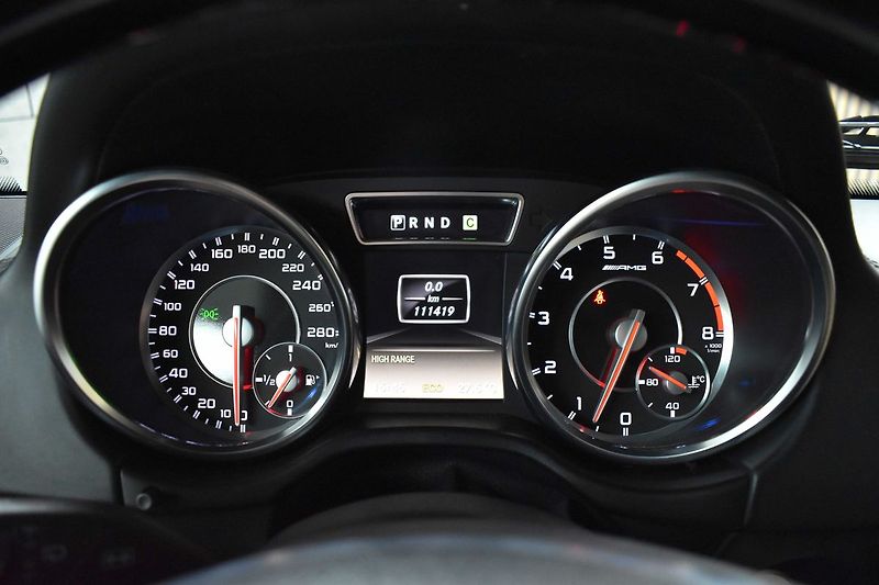 Mercedes-Benz Třídy G 63 AMG DESIGNO*TAŽNÉ*DPH* - fotka 23 z 43