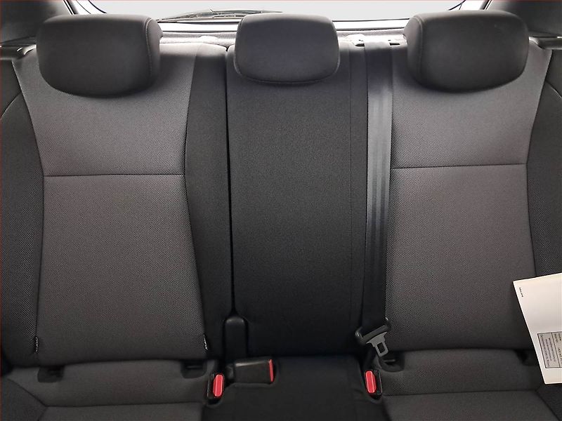 Hyundai i20 (2018) 1.2, Serv.kniha - fotka 10 z 16