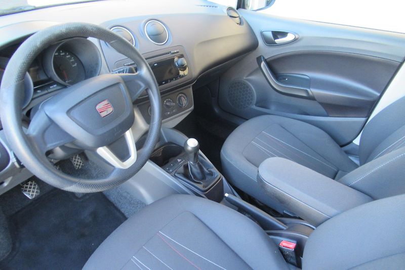 Seat Ibiza 1.2i  KLIMA  SADA ALU KOL - fotka 9 z 21