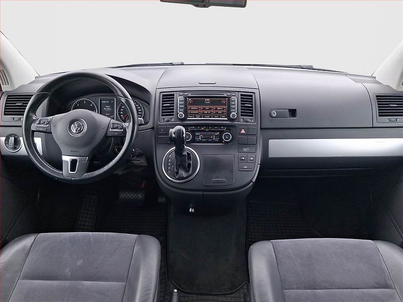 Volkswagen Multivan (2014) Highline 2.0 TDI 4Motion, ČR - fotka 8 z 20