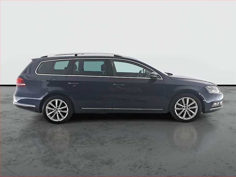 Volkswagen Passat (2014) 2.0 TDI, Automat, Xenony - fotka 6 z 21