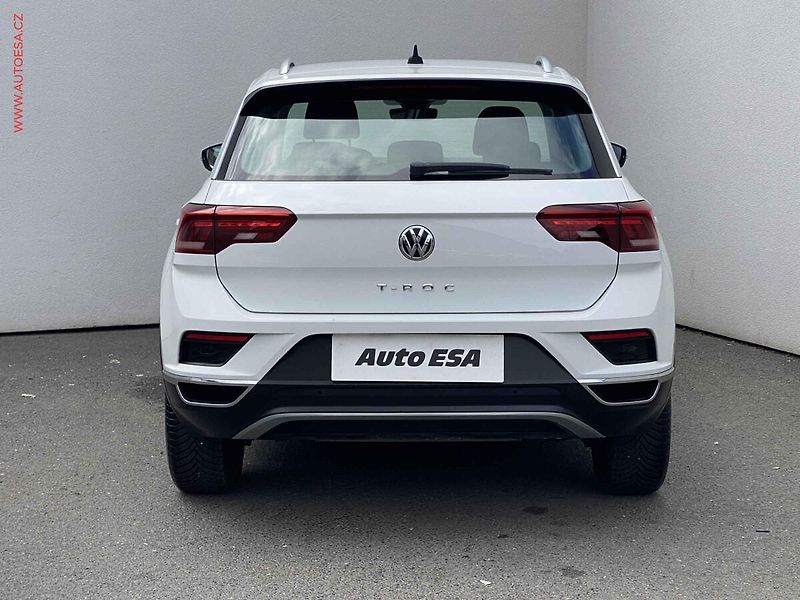 Volkswagen T-Roc (2020) 1.5 TSi, Highline, DSG, LED - fotka 5 z 18