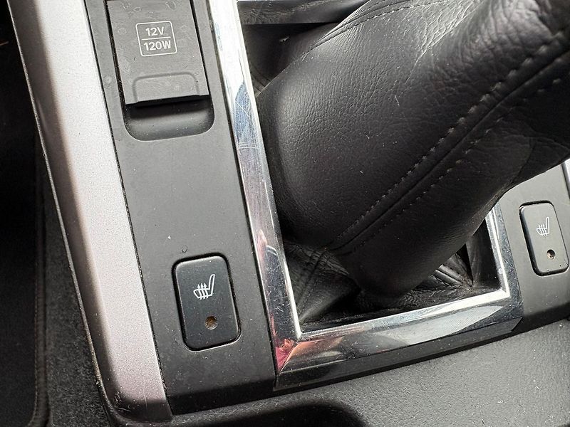 Suzuki Grand Vitara 1.9DDiS, 95kW, Tažné, 4x4 - fotka 12 z 20
