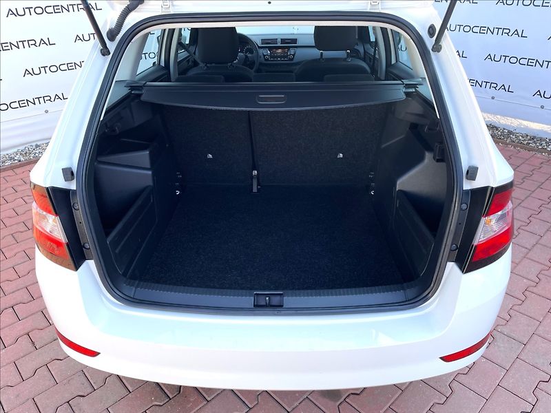 Škoda Fabia 1,0 TSi,1.maj.,ČR,Nové rozvody - fotka 10 z 19