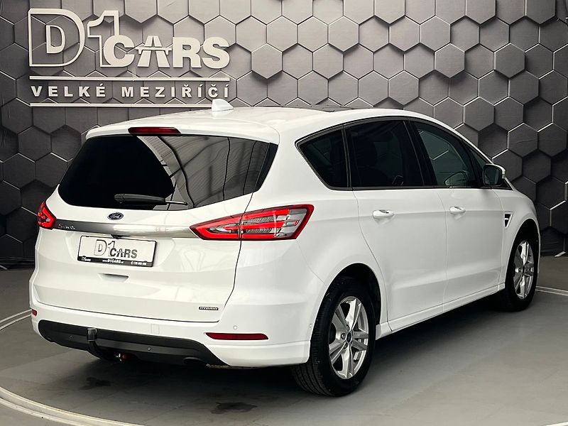 Ford S-MAX 2.5 HEV TITANIUM 7 míst - fotka 4 z 70