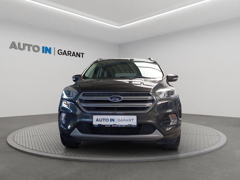 Ford Kuga (2019) Titanium 2,0 TDCi 4x4 1.maj ČR - fotka 2 z 14