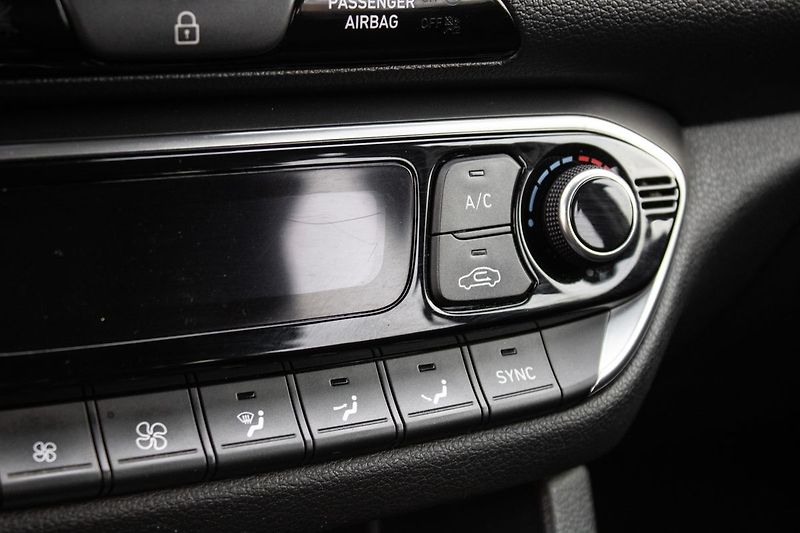 Hyundai i30 - fotka 20 z 33