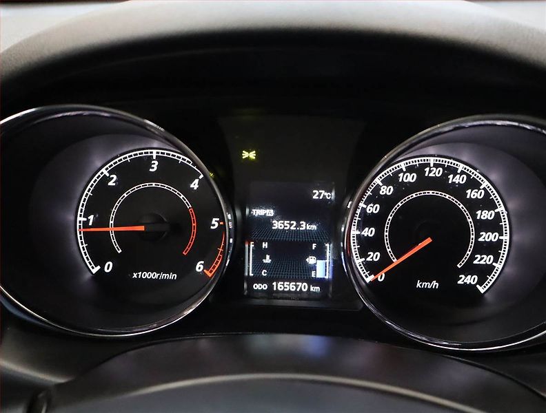 Mitsubishi ASX (2015) 1.6 DI-D, 4X4, Tempomat - fotka 11 z 22