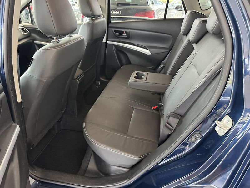 Suzuki SX4 S-Cross (2018) 1,4T 4x4 PizSulai Navigace  - fotka 17 z 33