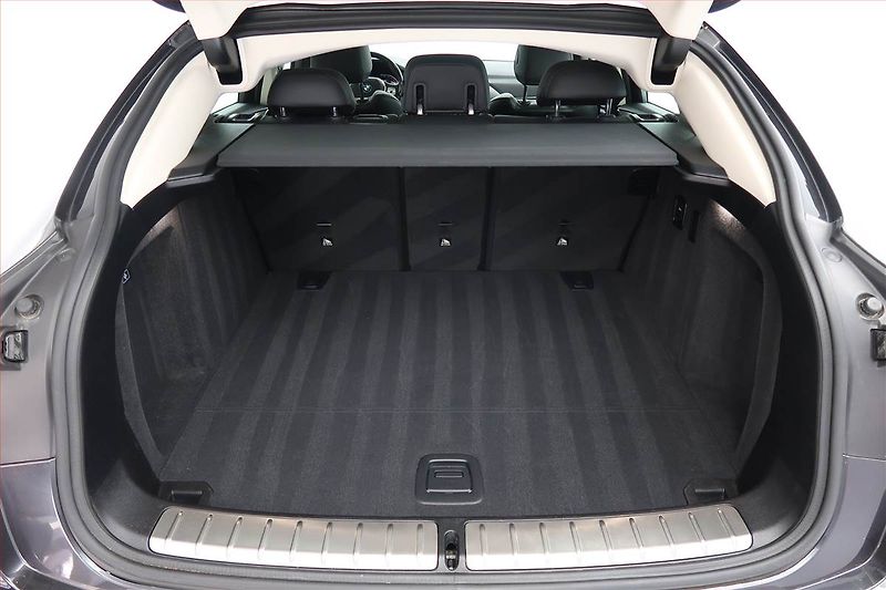 BMW X4 (2023) xDrive20d - fotka 14 z 21