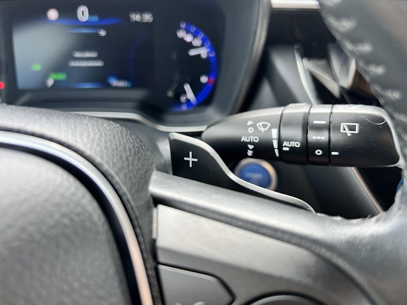 Toyota Corolla TS 2.0 HYBRID COMFORT ČR DPH - fotka 19 z 43