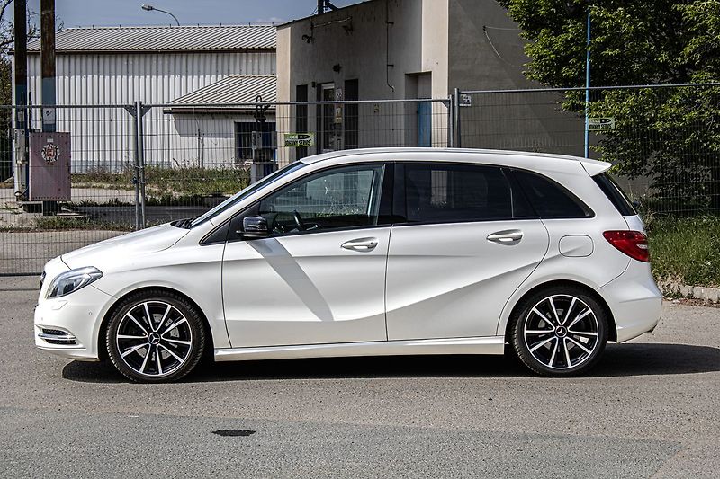 Mercedes-Benz Třídy B - fotka 9 z 34