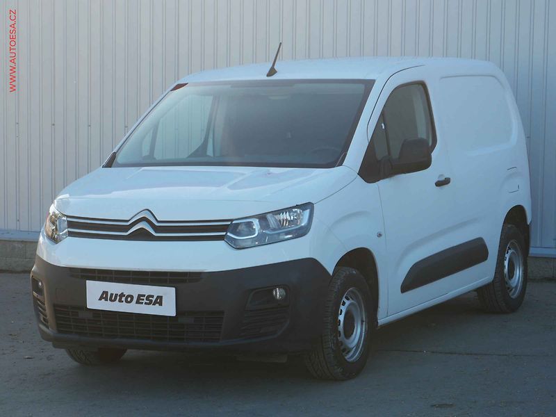 Citroën Berlingo (2022) 1.5HDi, ČR, AC, tempo, park - fotka 3 z 17