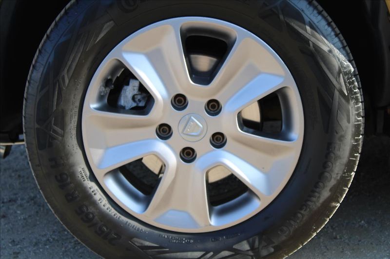Dacia Duster 1,5 dCi  ČR,1MAJ,4x4,EXCEPTION - fotka 25 z 25