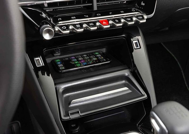 Peugeot 208 - evropské Auto roku