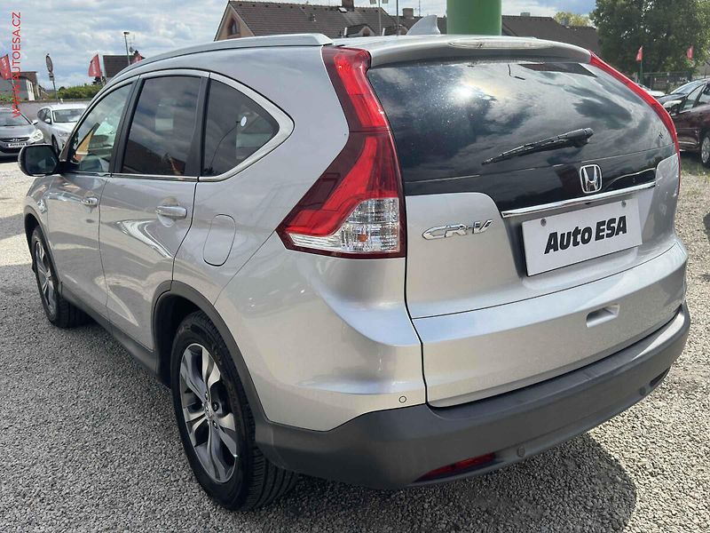 Honda CR-V (2014) 2.0 i-VTEC 4x4, Bixen, navi - fotka 6 z 21