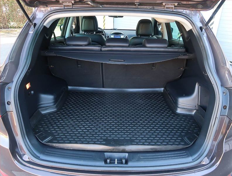 Hyundai ix35 (2012) 2.0 CRDi, 4X4, Serv.kniha - fotka 13 z 19