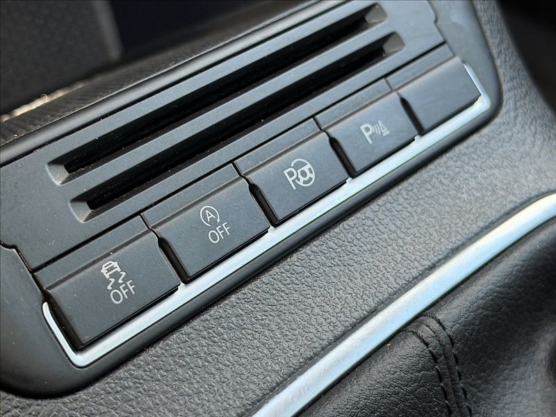 Volkswagen Tiguan 1,4 TSI PANORAMA, LED, BIXENON - fotka 20 z 36