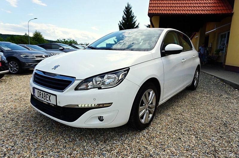 Peugeot 308 (2016) 308 ACTIVE 1,2 PT 81 kW - fotka 9 z 46