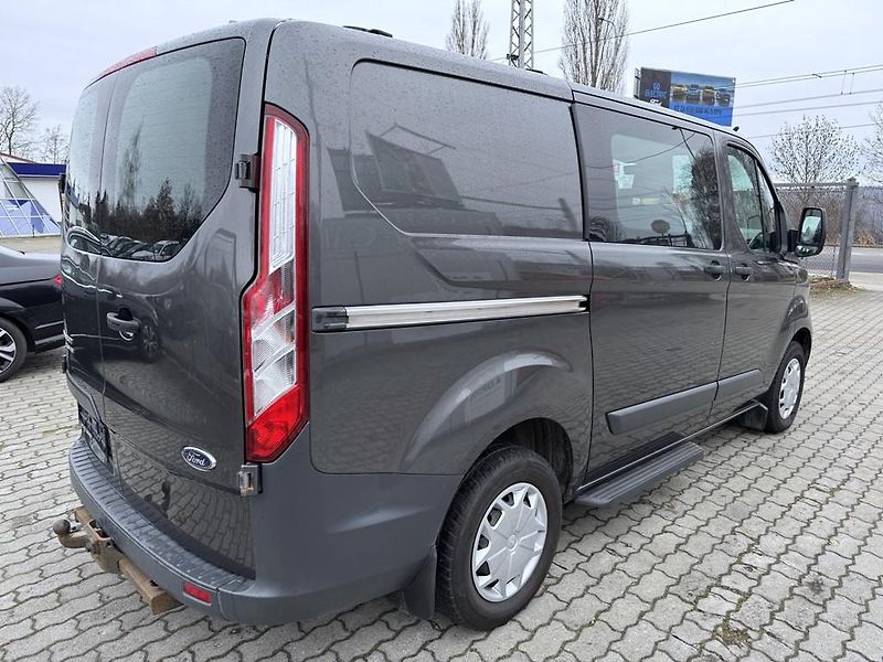 Ford Transit Custom 2.2 TDCi 6 míst, 92 kW, klima - fotka 3 z 17