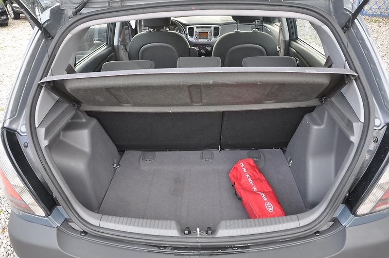 Kia Rio 1.4i 71kW 5dv. - fotka 8 z 13