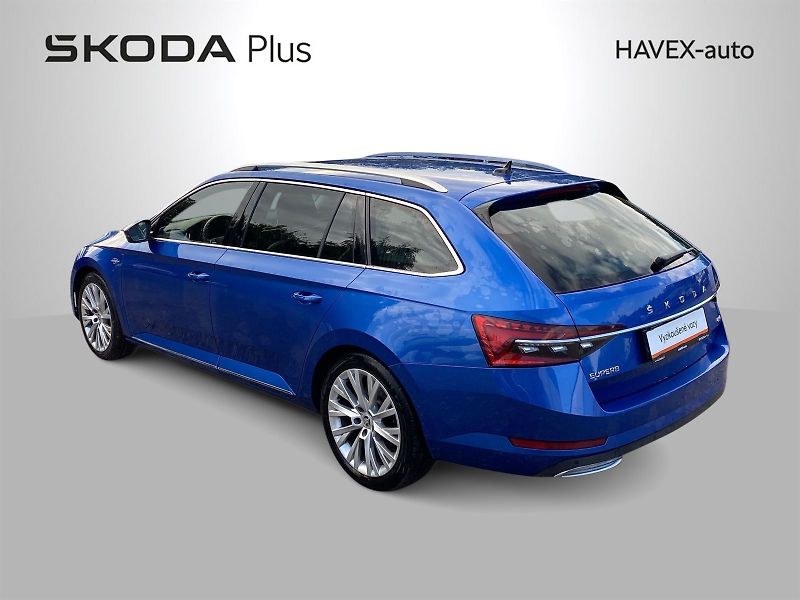 Škoda Superb (2023) Combi 2.0 TDI 4x4 DSG L&K - fotka 40 z 41