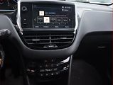 Peugeot 2008 (2019) 1.2 PureTech, Serv.kniha, Navi - náhled 12