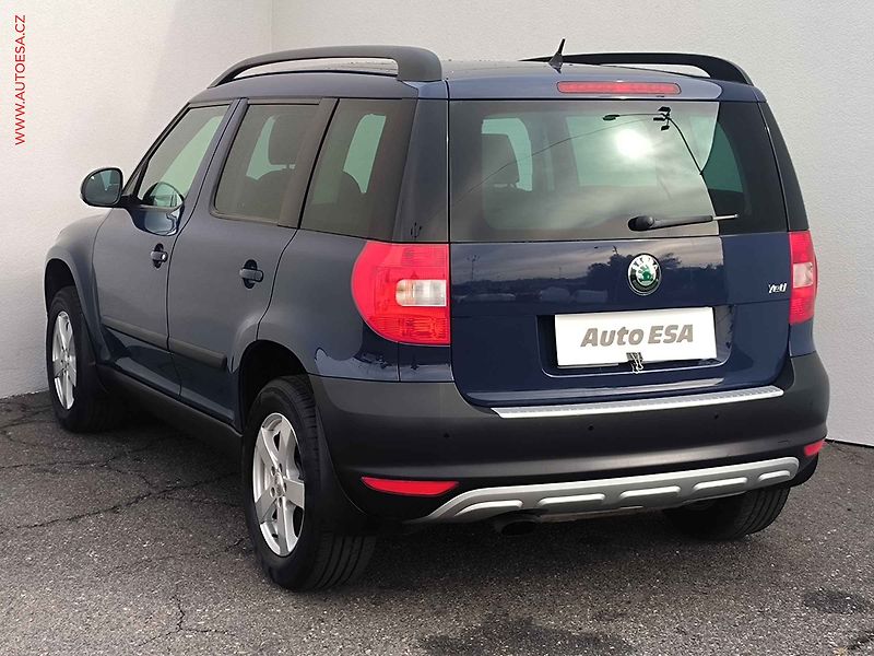 Škoda Yeti (2013) 1.2 TSi, TZ, +kola, panor - fotka 6 z 16
