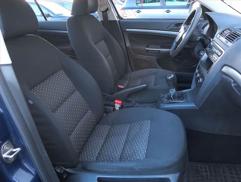 Škoda Octavia (2012) 1.2 TSI, oblíbený vůz - fotka 9 z 13